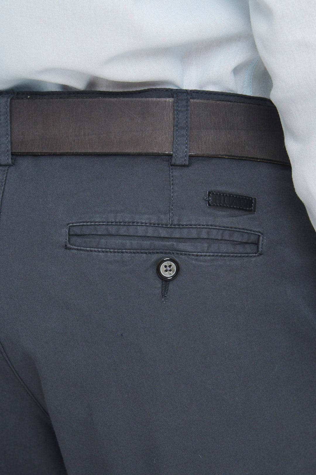 PANTALON SIN PINZAS BASICO GABARDINA LIVIANA GRIS