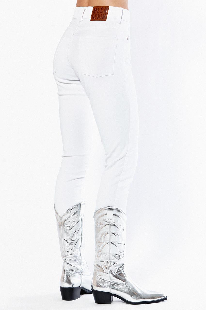 JEAN ULTRA COLOR BLANCA