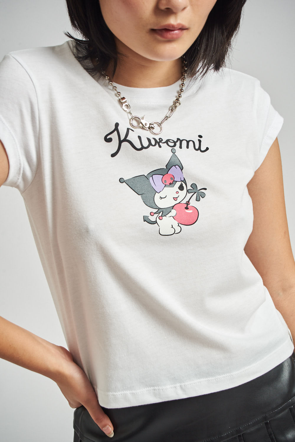 REMERA KITTY CHERRY H