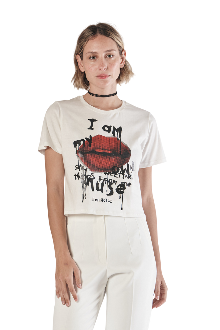 Remera Burning Love off white