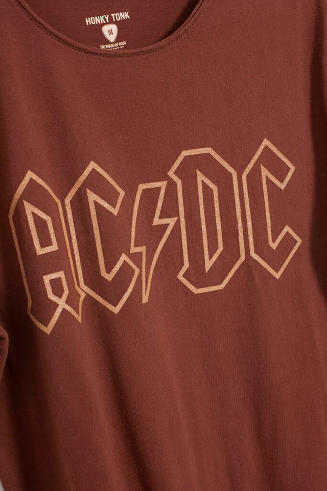 REMERA ROCKSTAR ACDC LOGO