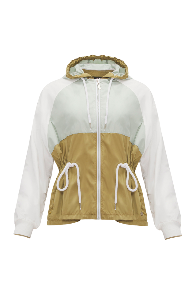 CAMPERA LIVIANA CON RECORTES NUNS