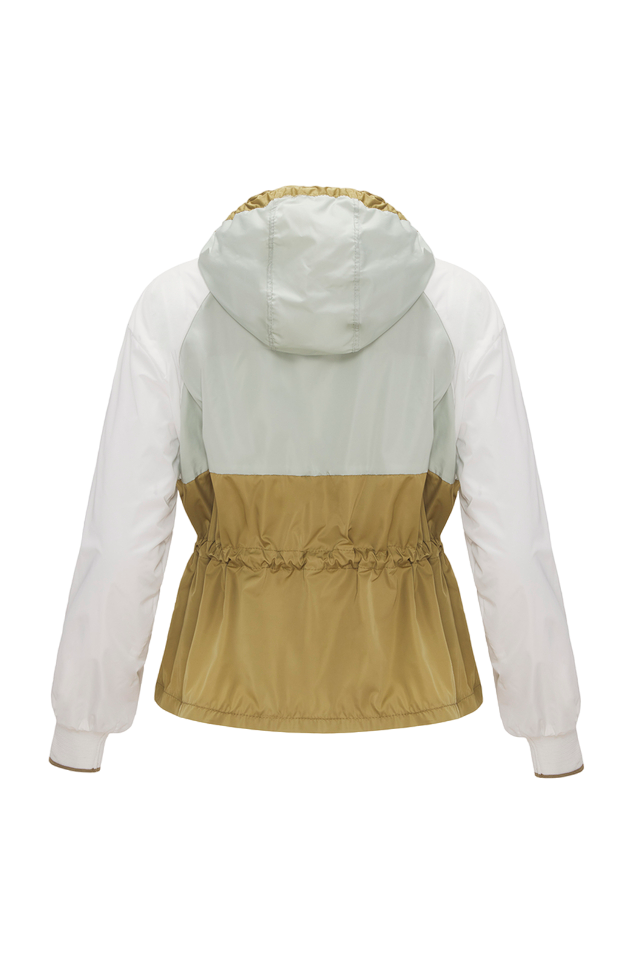 CAMPERA LIVIANA CON RECORTES NUNS