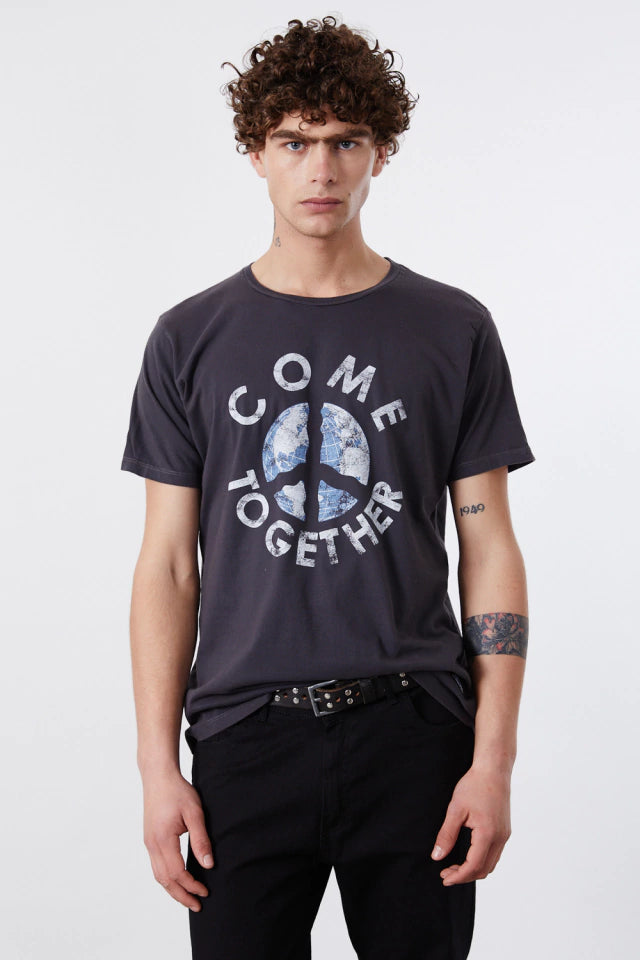 REMERA THE BEATLES FAN TOGETHER